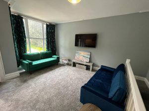 Knowle Avenue, Leeds