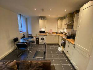 Flat, Thornton Road, Bradford